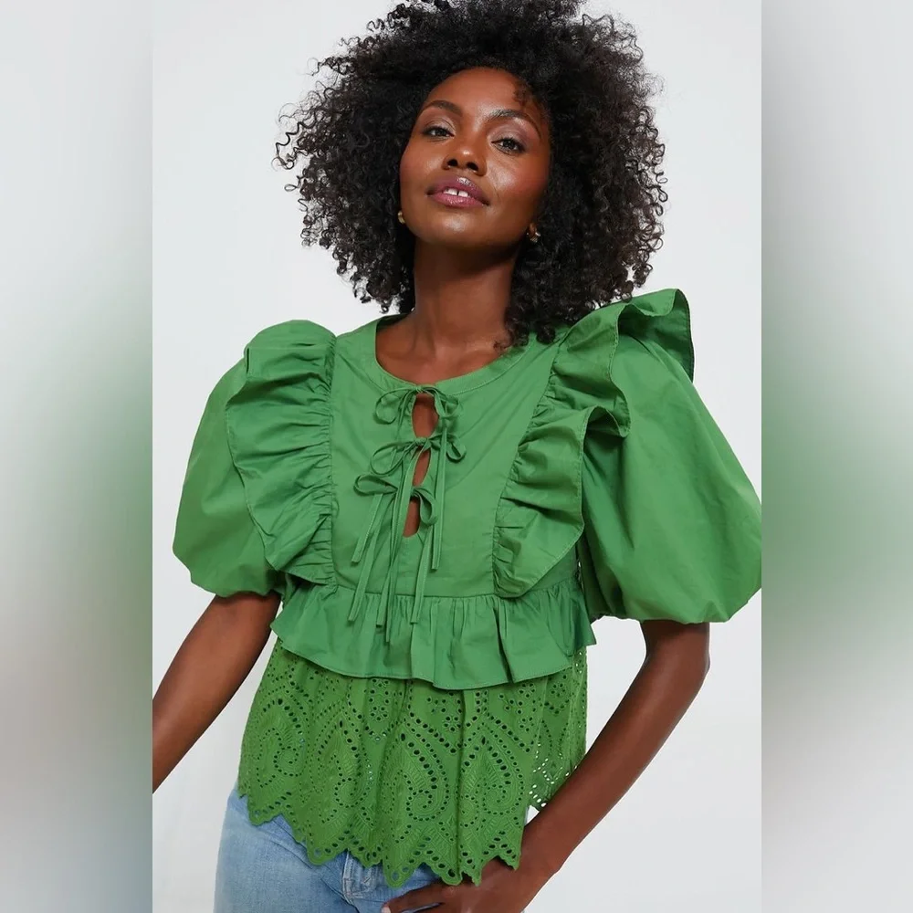 New Tuckernuck Hyacinth House Forest Green Ruffle Nadia Boise Top-Size Medium - Picture 1 of 10